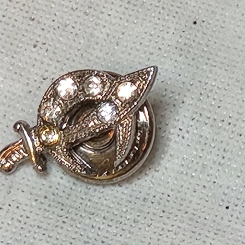 Sterling Silver Vintage Rhinestone Saber & Crescent Moon Design Small Pin‎ Mason